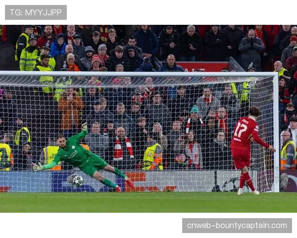 巴黎双杀利物浦，登贝莱独进两球暴露红军防守漏洞